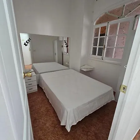 Campos Vasallo Appartement *